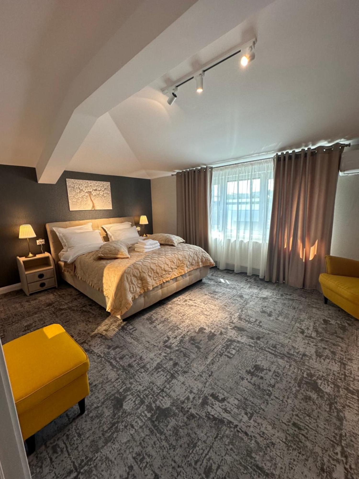 Complex Rediu 54 Luxury Apartaments Iasi Exterior foto