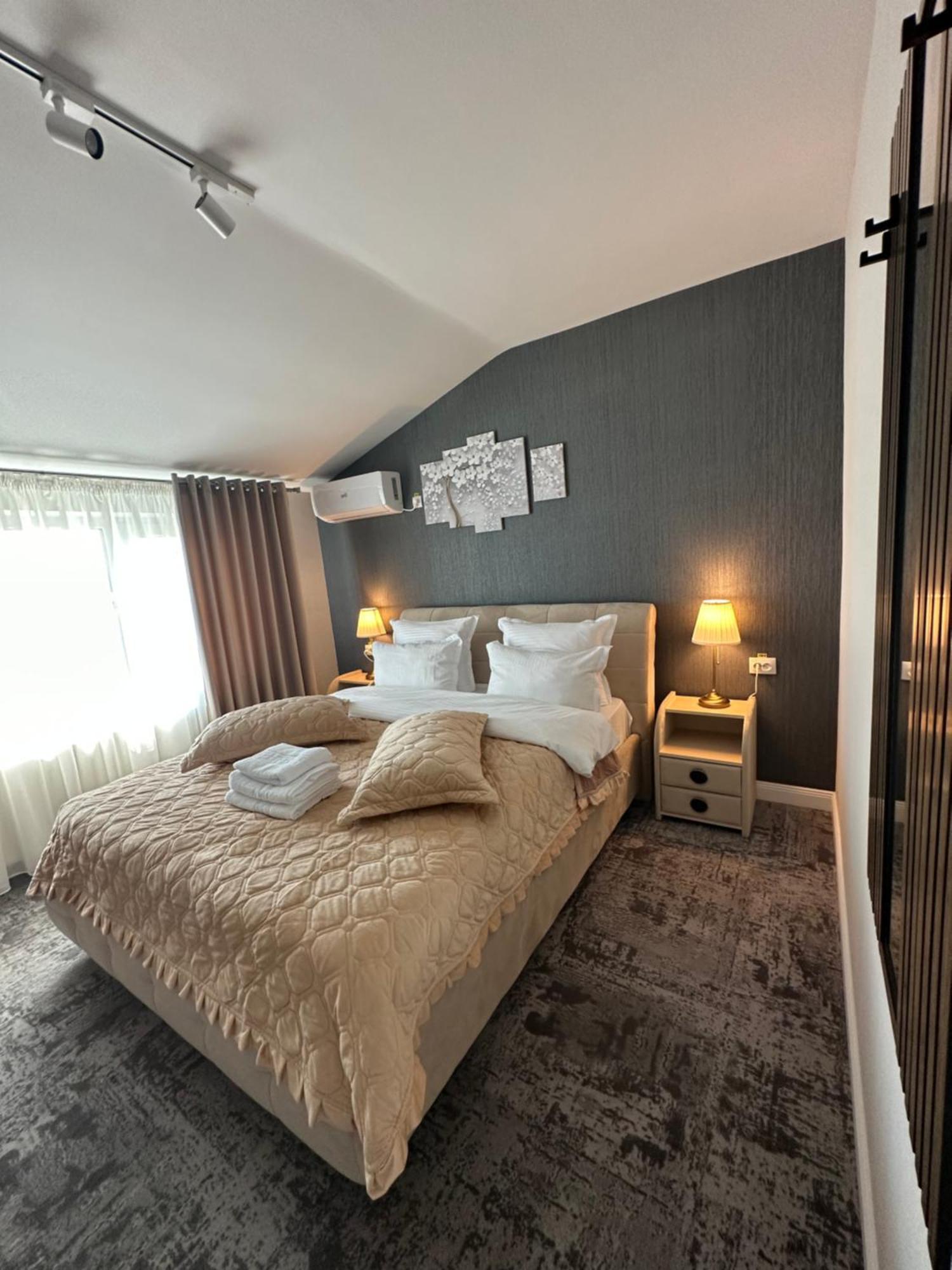 Complex Rediu 54 Luxury Apartaments Iasi Exterior foto